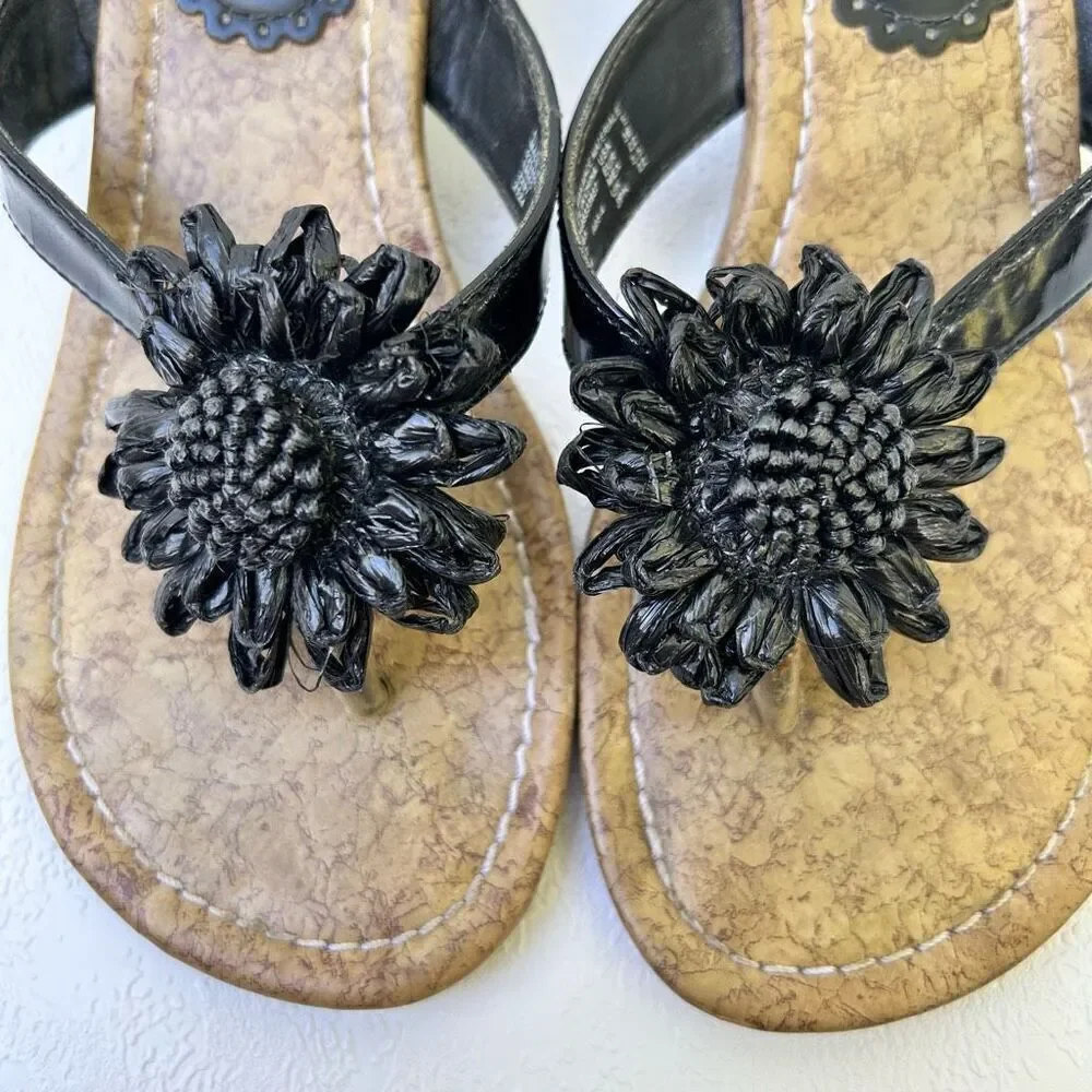 Thalia sodi black sandals